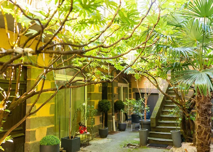 Le Petit Jardin - Pour 2 Personnes Centre Historique Appartement Clermont-Ferrand